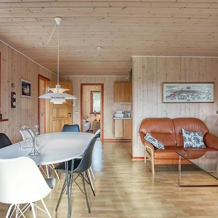 6 Person Holiday In Nyaraló Nakskov