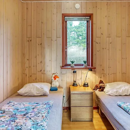 6 Person Holiday In Nakskov